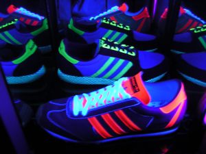 Shoes 'fluorescing' under UV or black light (Source: OnlyHDWallpapers.com)